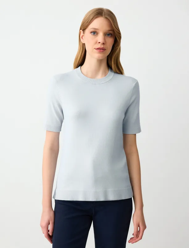 Women Blue Crew Neck Straight Cut Short Sleeve Sweater Sweater