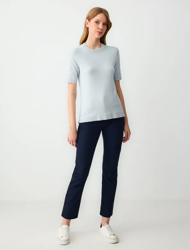 Women Blue Crew Neck Straight Cut Short Sleeve Sweater Sweater
