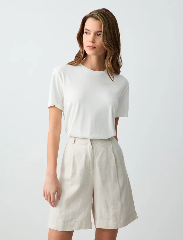 Women Beige 100% Linen Straight Cut High Waist Wide Leg Woven Shorts