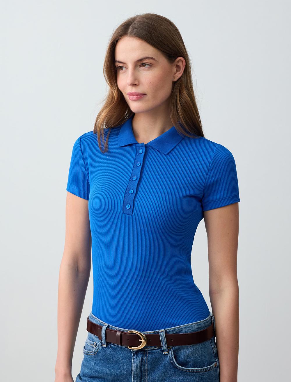 Dar Kesim Kısa Kollu Polo Yaka Örme Tişört