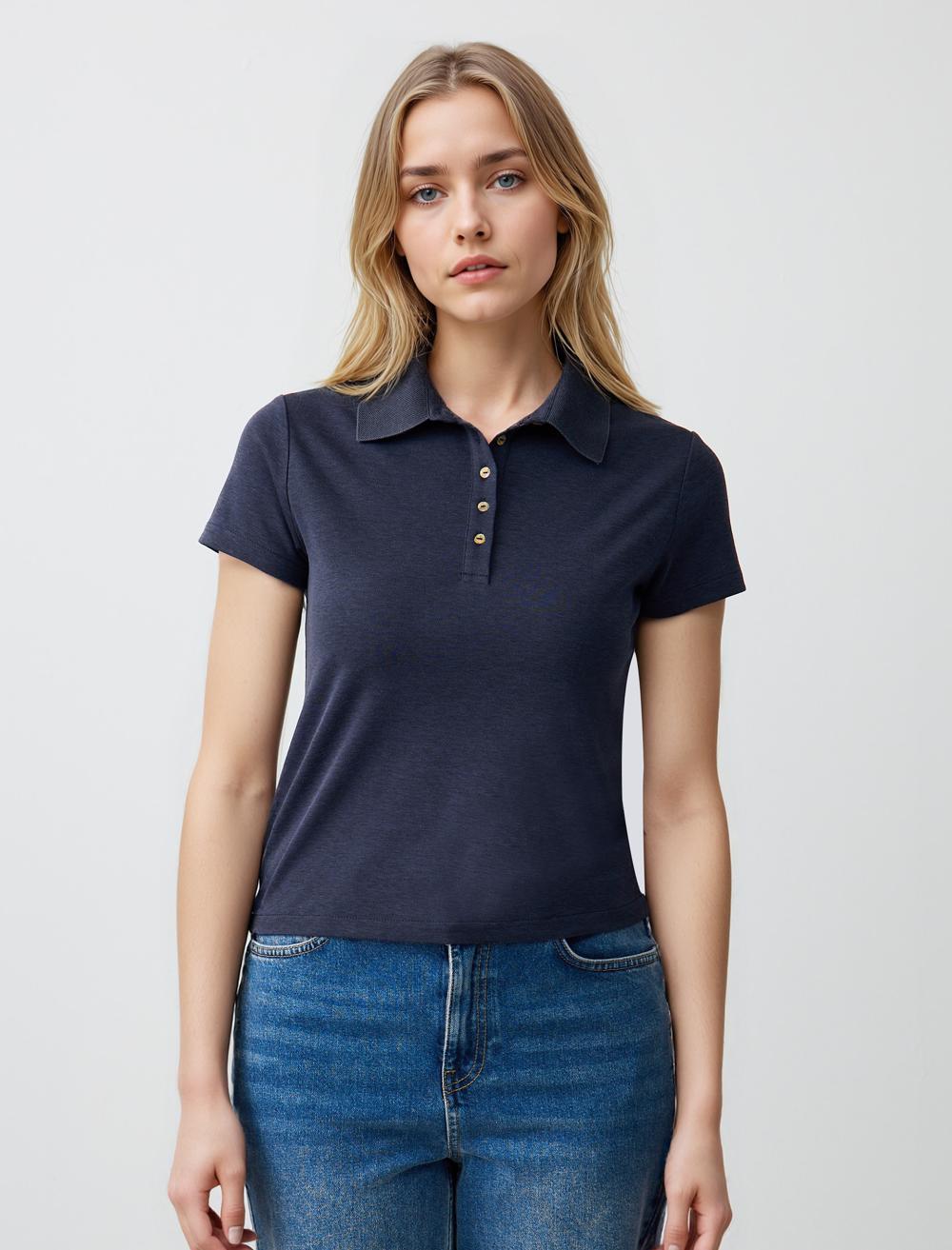 Düz Kesim Gömlek Yaka Kısa Kollu Örme Tişört