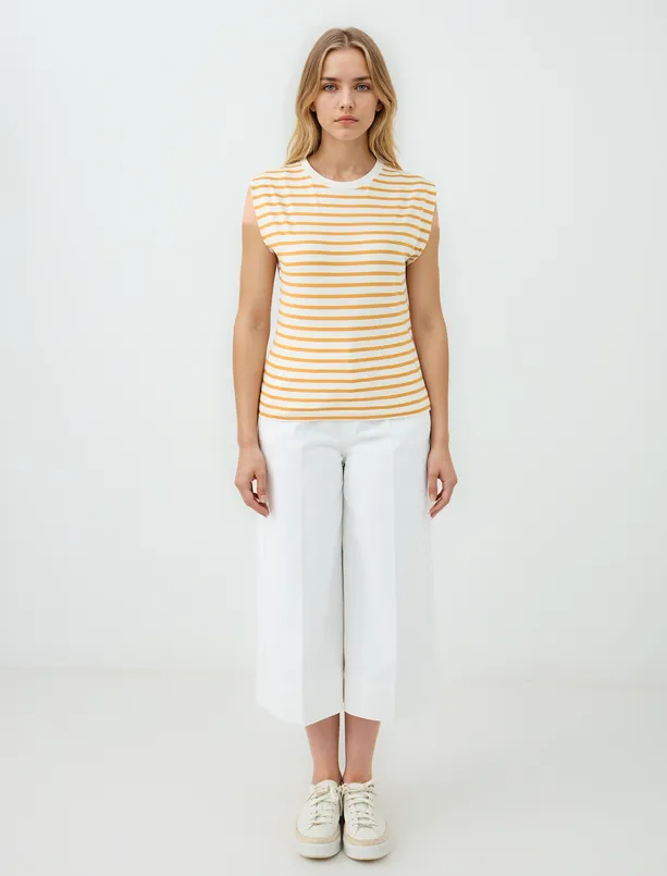 Women White 100% Cotton Crew-Neck Striped Knitted T-Shirt