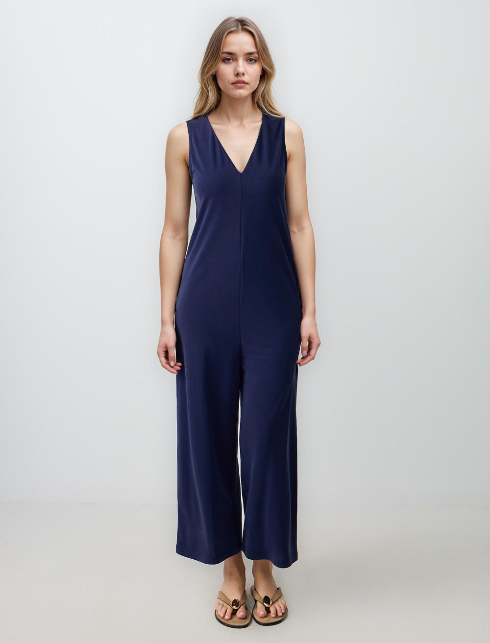 Düz Kesim V Yaka Örme Tulum