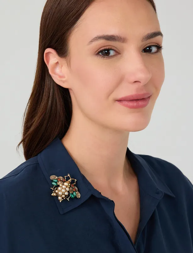 Women  Butterfly Figured Bright Stone Detailed Brooch