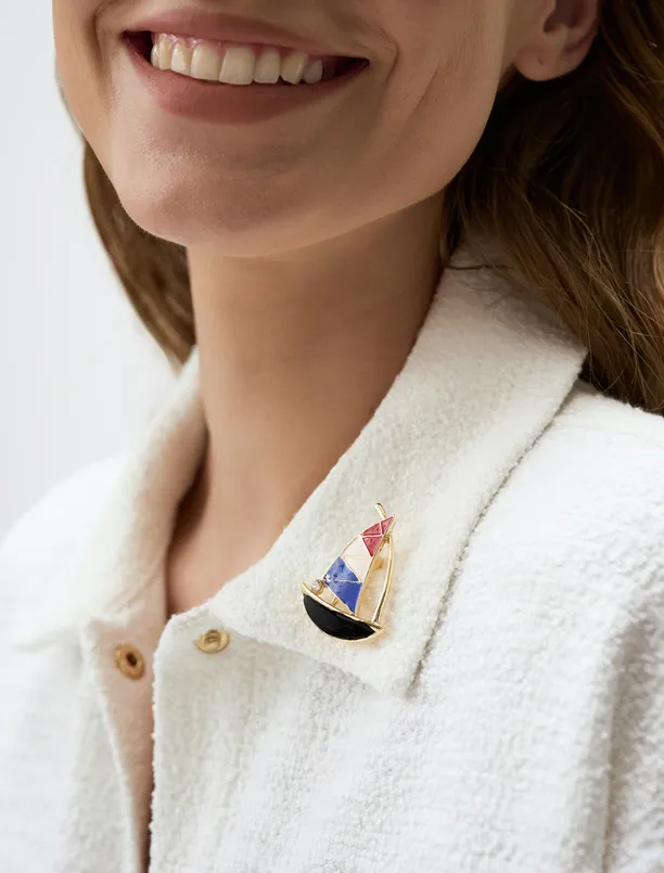 Women Mixed Colorful Brooch with Sail Figures