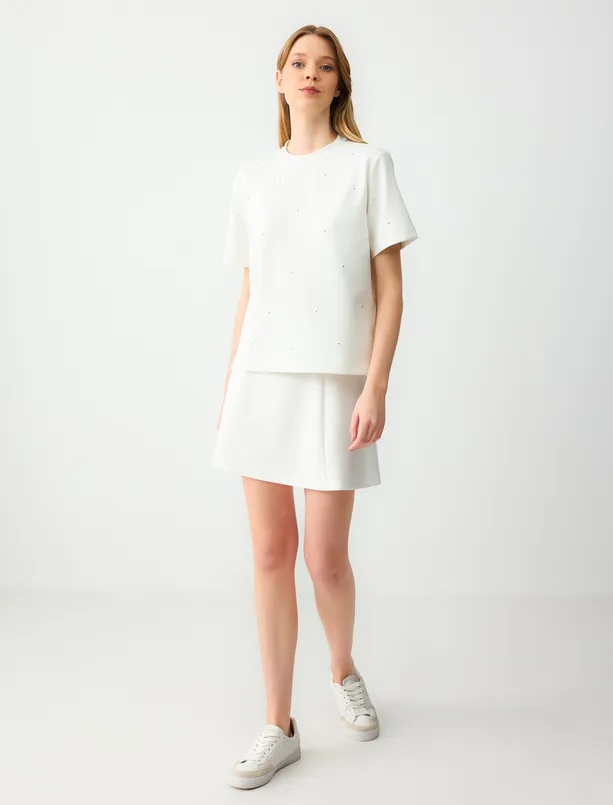 Women White Crew Neck Short Sleeve Knitted Sweatshirt