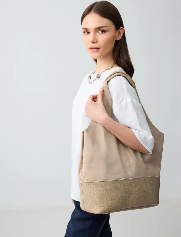 Women Mink Leather Hand and Shoulder Bag with Zipper Detail