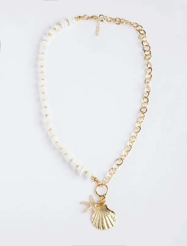Women White Seashell Figured Adjustable Necklace