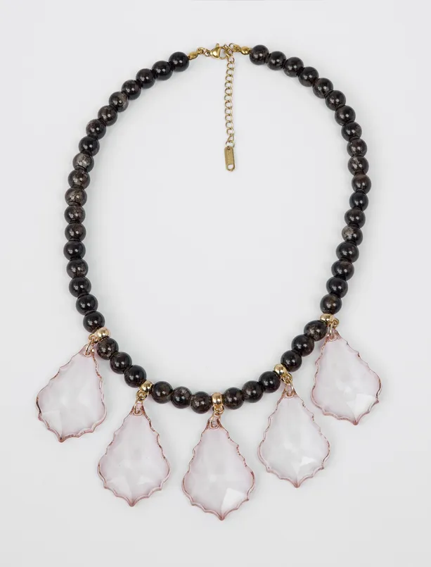 Women Black Opaque Leaf Figured Adjustable Necklace