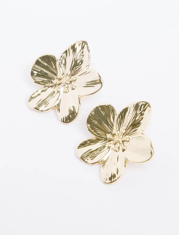 Women Yellow Elegant Earrings with Bright Flower Figures
