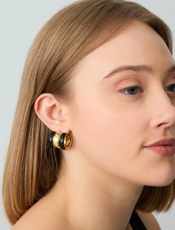 Women  Triple Spiral Patterned Earrings
