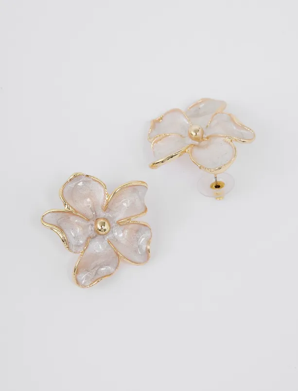 Bayan Beyaz Çiçek Figürlü Minimal Küpe