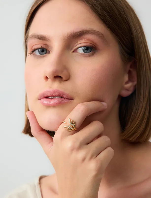 Women Yellow Butterfly Figured Ring