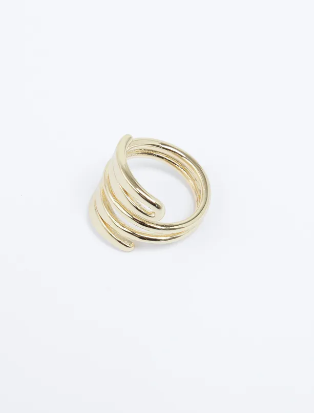 Women Yellow Inline Shiny Ring
