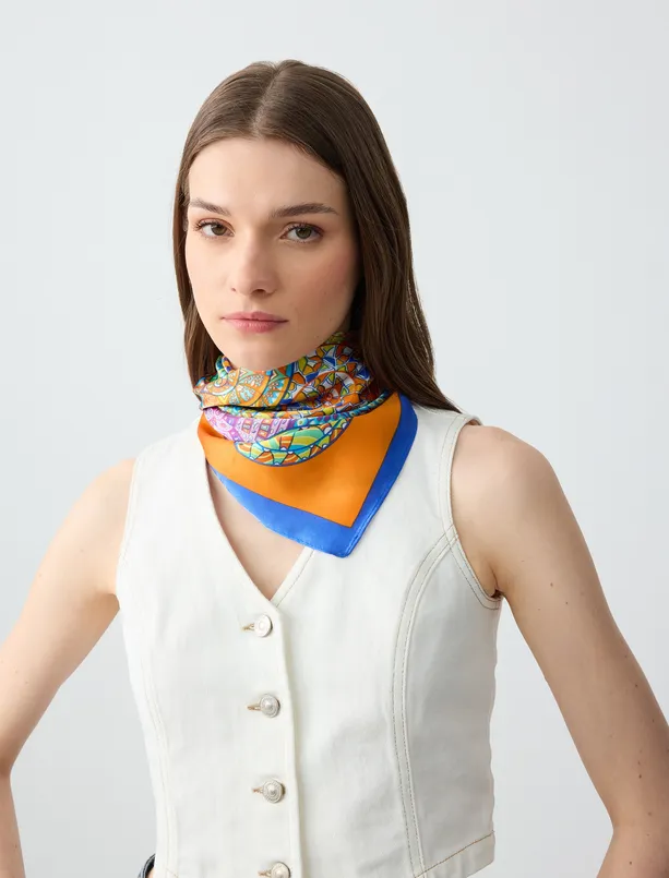 Women Orange Spiral Patterned Woven Scarf