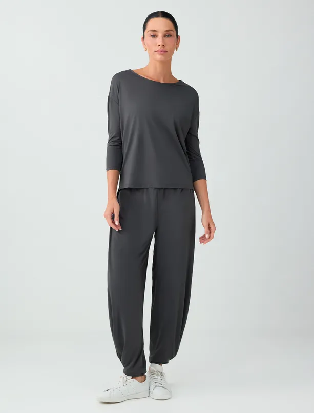 Women Anthracite Long Sleeve Boat Neck Straight Cut Knitted Blouse