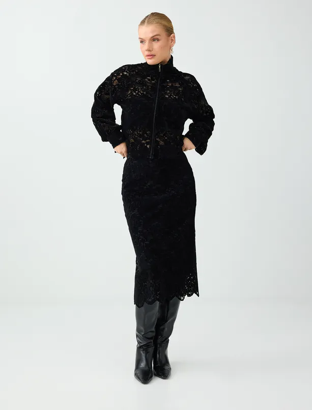 Women Black Embroidered Midi Lace Skirt
