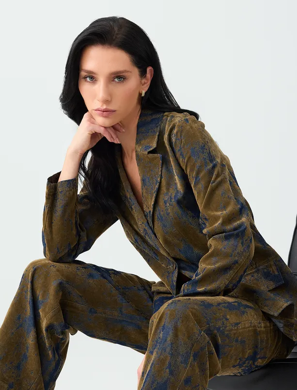 Bayan  Cep Detaylı Flok Baskılı Denim Pantolon