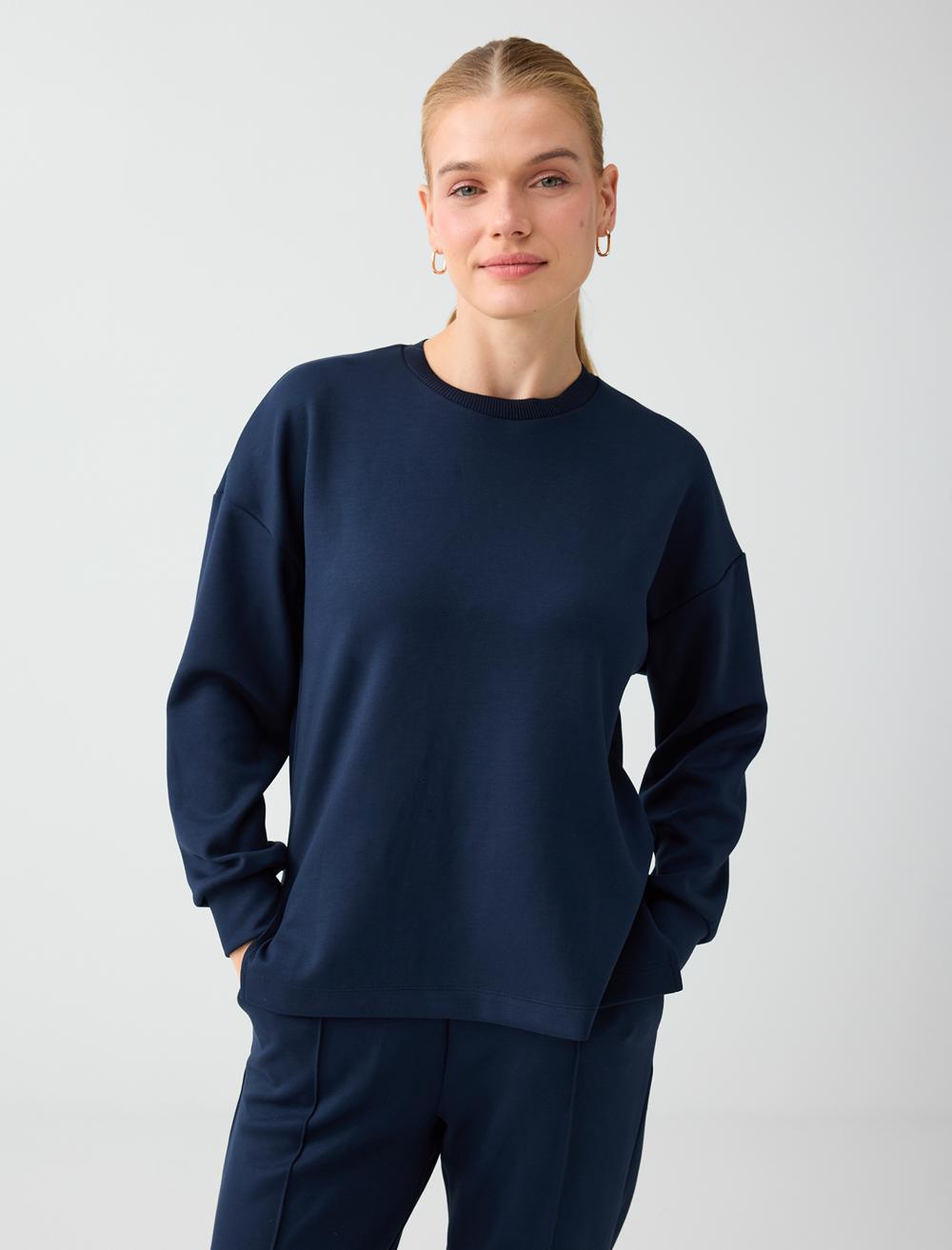 Rahat Kesim Bisiklet Yaka Modal Sweatshirt