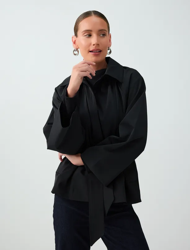 Bayan  Kuşak Detaylı Gömlek Yaka Kanvas Trençkot