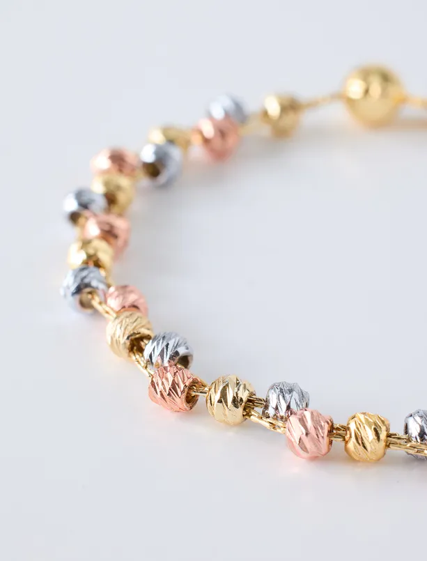 Women Mixed Dorika Beaded Bracelet with Detailed Design