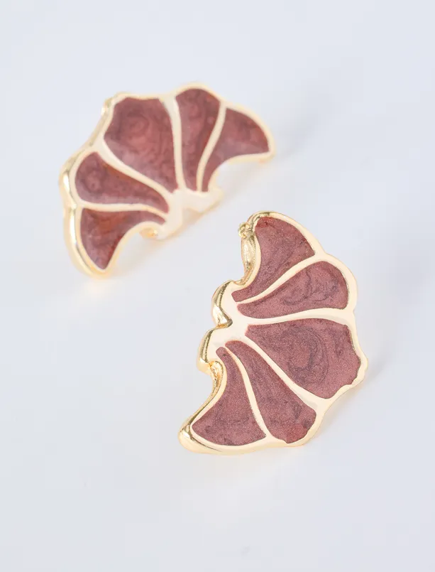 Women Orange Mine Earrings with Detailed Leaf Motifs