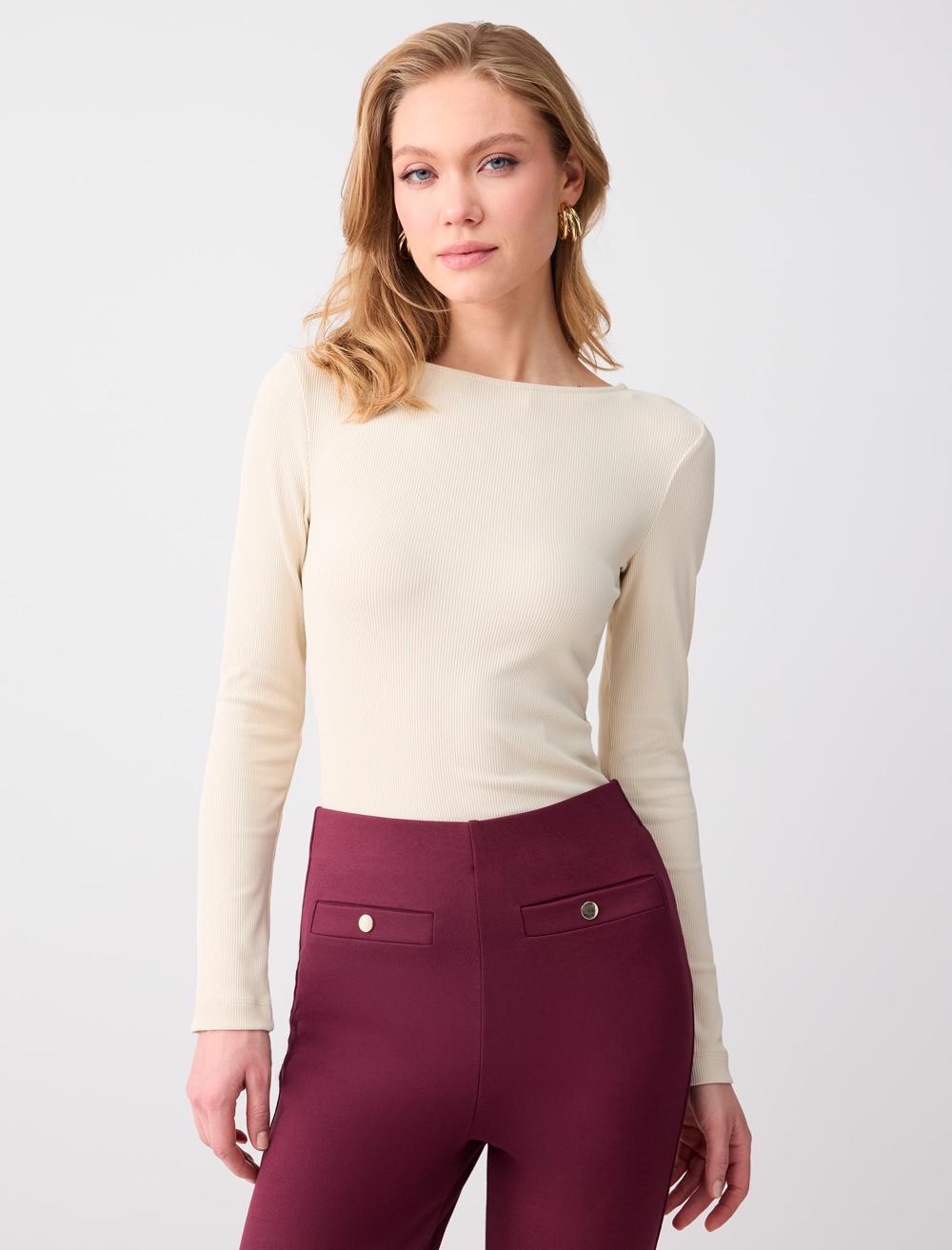 Dar Kesim Uzun Kollu Kayık Yaka Örme Bluz