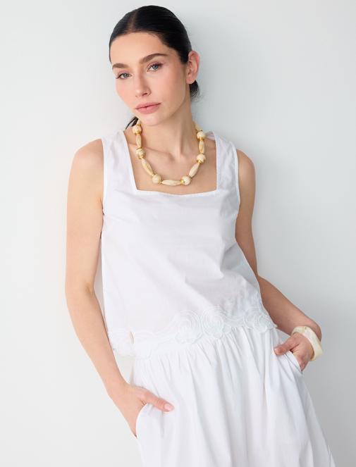 Collar Embroidered Woven Blouse