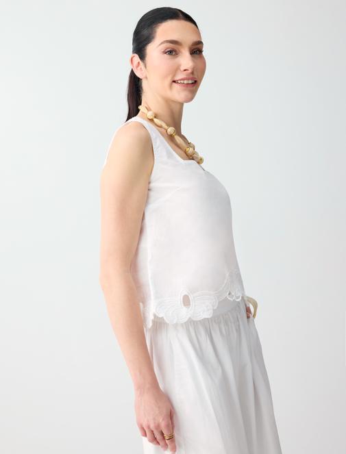 Collar Embroidered Woven Blouse