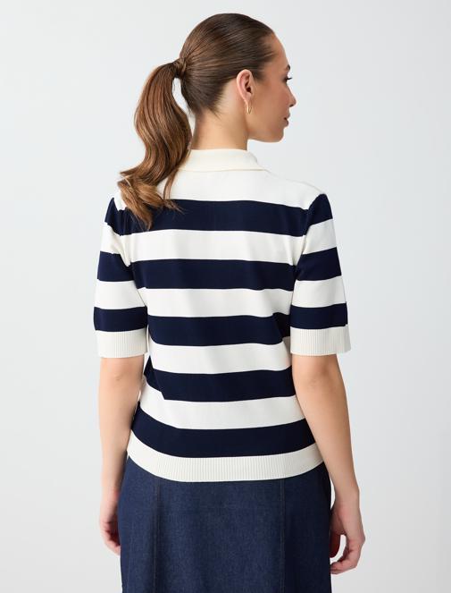 Shirt Collar Sweater Blouse Combination