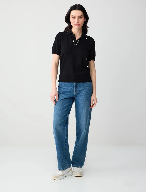 Bayan Siyah V Yaka Kısa Kollu Çizgi Detaylı Triko Bluz