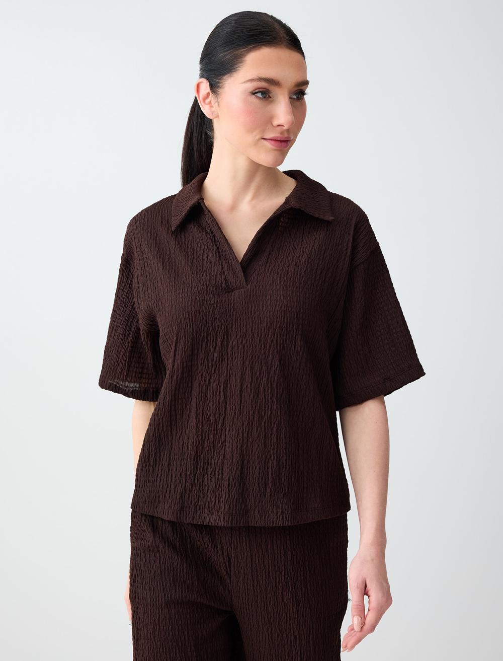 Rahat Kesim Kısa Kollu Polo Yaka Örme Bluz