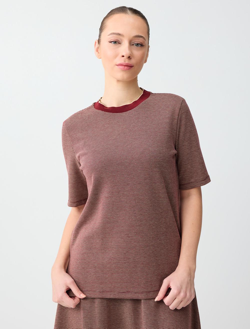 Kazayağı Desenli Bisiklet Yaka Örme Bluz