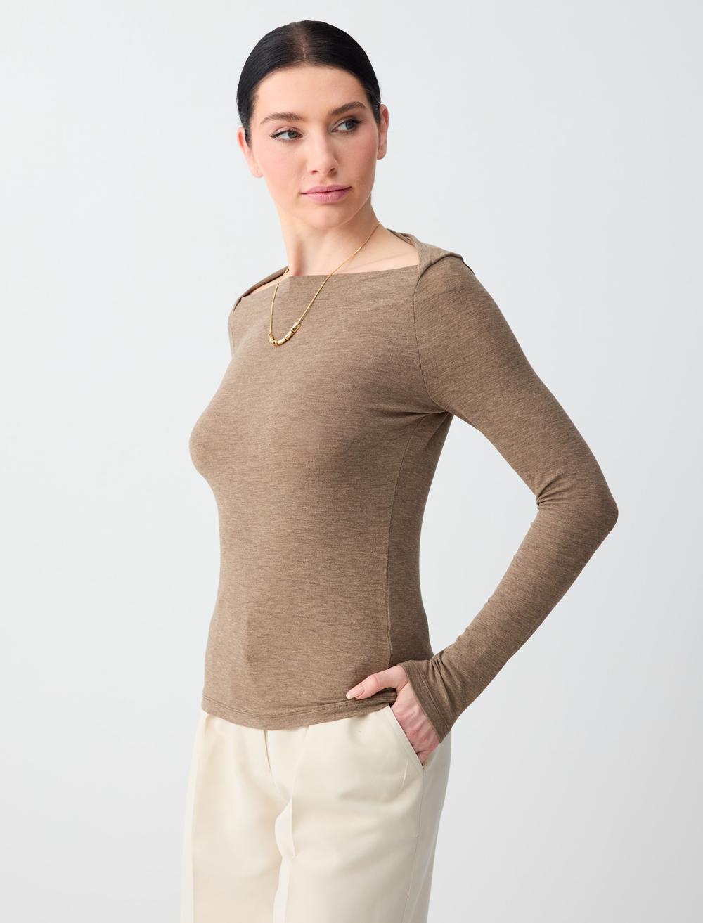 Kayık Yaka Uzun Kollu Örme Bluz