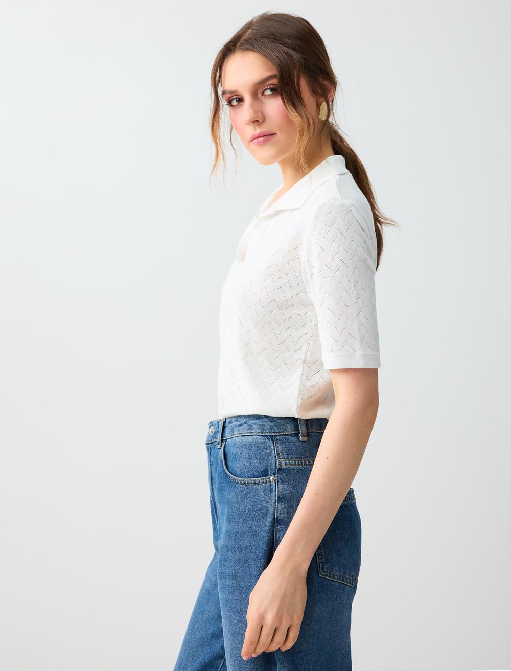 Kısa Kollu Polo Yaka Jakarlı Örme Bluz
