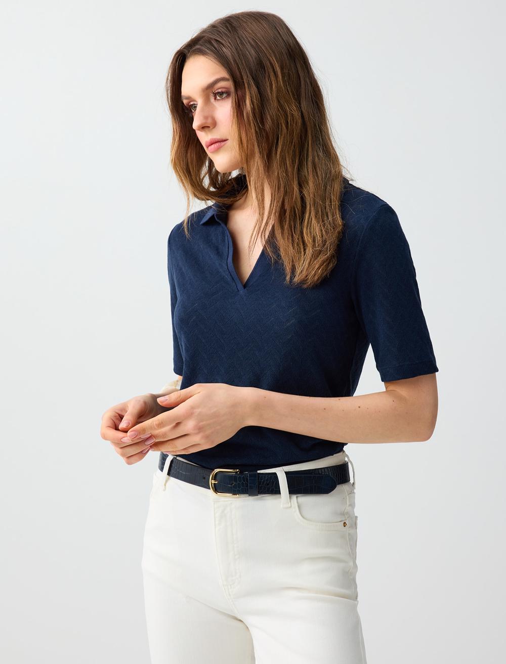 Kısa Kollu Polo Yaka Jakarlı Örme Bluz