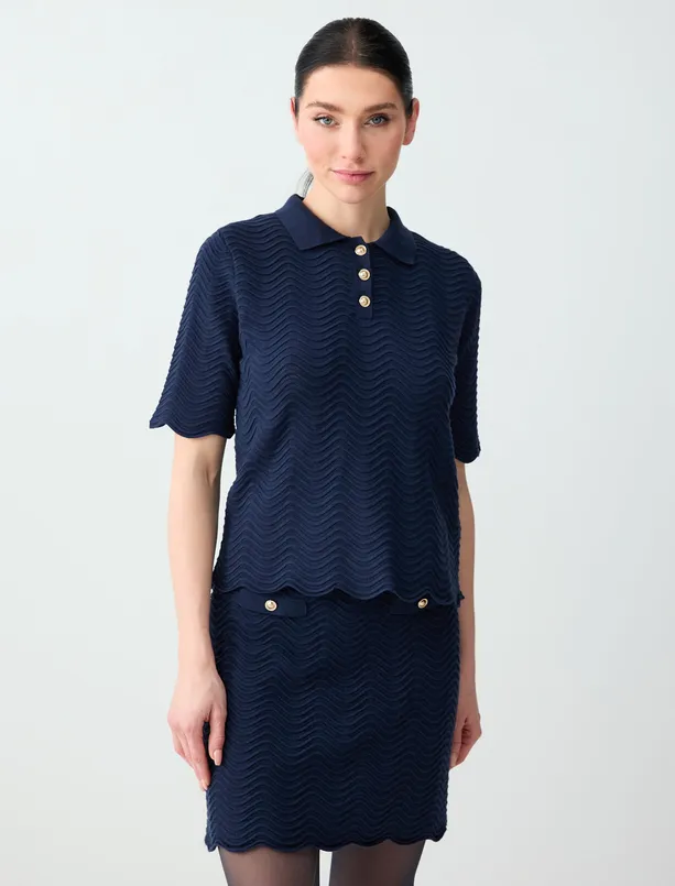 Bayan Lacivert Polo Yaka Kısa Kollu Parlak Düğmeli Triko Bluz