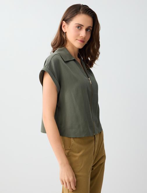 Oil Green Polo Collar Zipper Detail Woven Blouse Combination