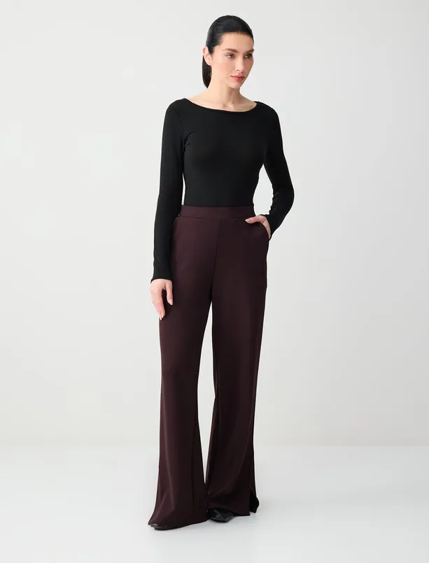 Bayan Siyah Kayık Yaka Yumuşak Dokulu Uzun Kollu Örme Bluz