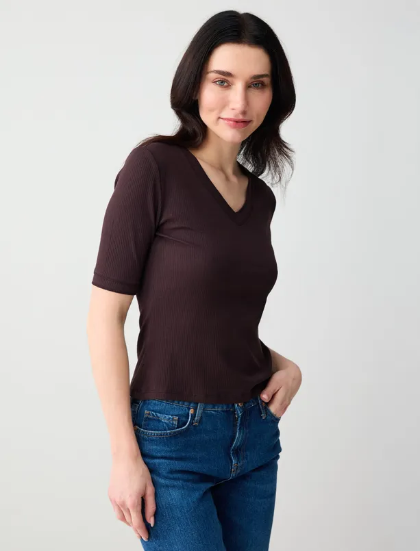 Bayan  V Yaka Kısa Kollu Düz Kesim Örme Bluz