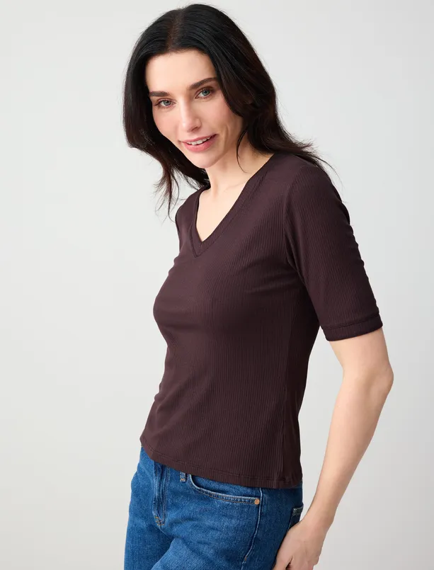 Bayan Kahverengi V Yaka Kısa Kollu Düz Kesim Örme Bluz