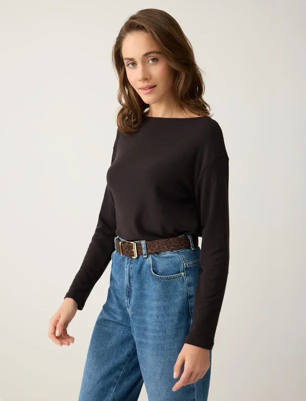 Bayan Kahverengi Kayık Yaka Uzun Kollu Yumuşak Dokulu Örme Bluz