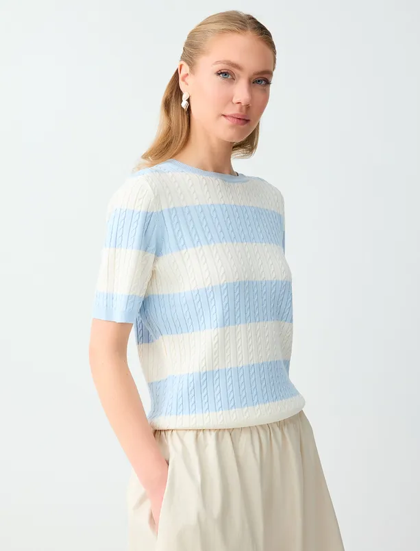 Women Dark Blue Crew Neck Short Sleeve Striped Sweater Blouse