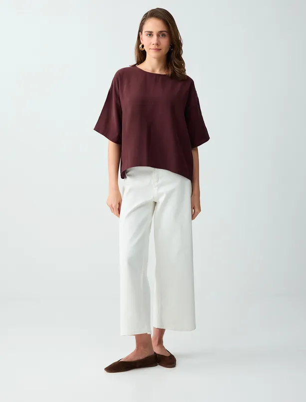 Bayan Bordo Rahat Kesim Kısa Kollu Yuvarlak Yaka Dokuma Bluz