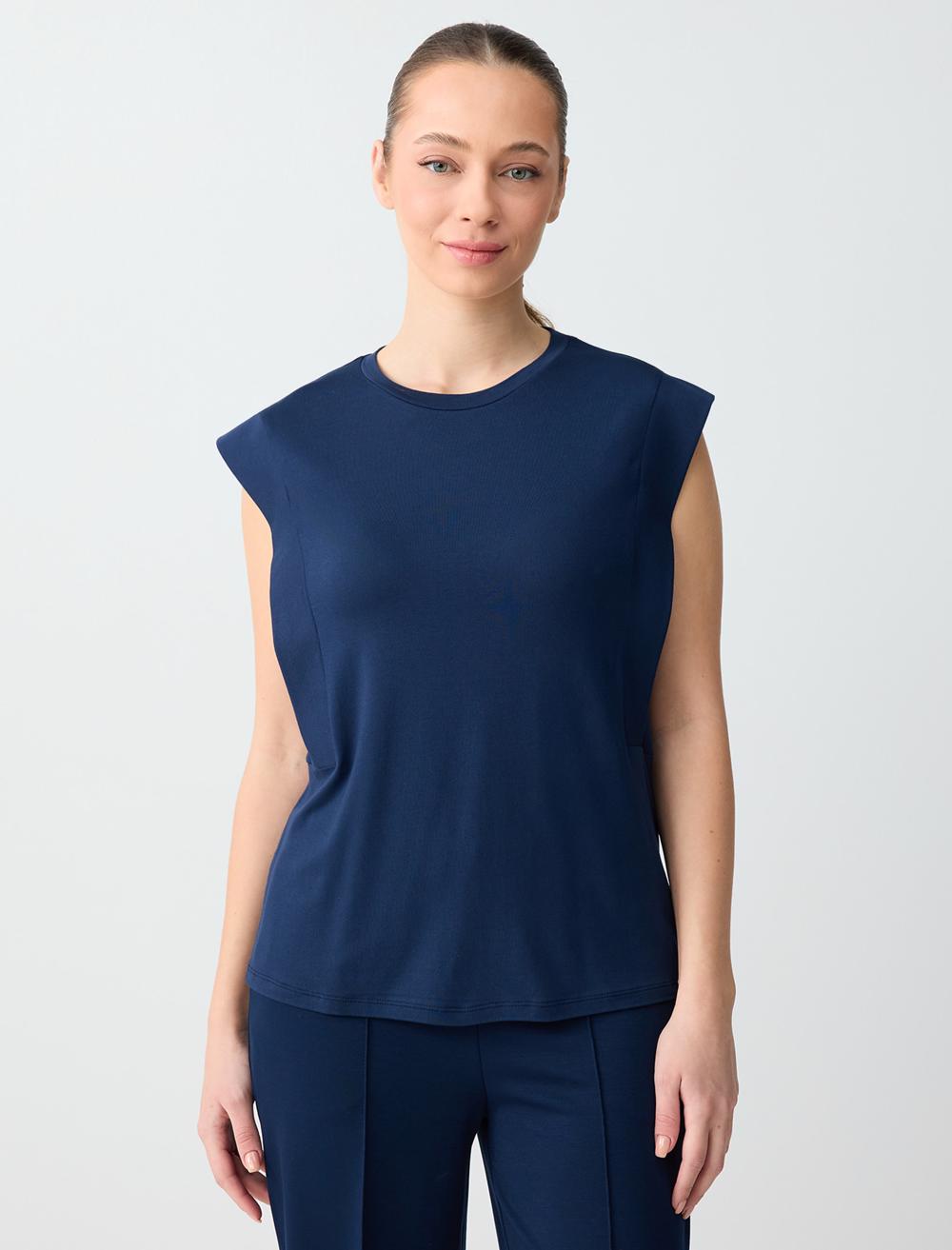 Düz Kesim Bisiklet Yaka Kolsuz Örme Bluz