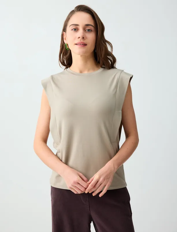 Bayan  Düz Kesim Bisiklet Yaka Kolsuz Örme Bluz