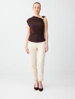 Kahverengi Asimetrik Yaka Düşük Omuz Dar Kesim Örme Bluz Kombini