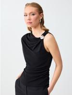 Asimetrik Yaka Düşük Omuz Dar Kesim Örme Bluz Kombini