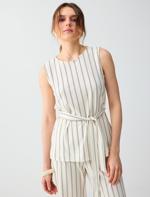 Relaxed Fit Crew-Neck Striped Sleeveless Knitted Blouse Combination