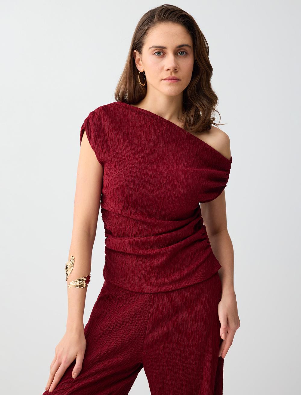 Dar Kesim Tek Omuz Asimetrik Yaka Örme Bluz